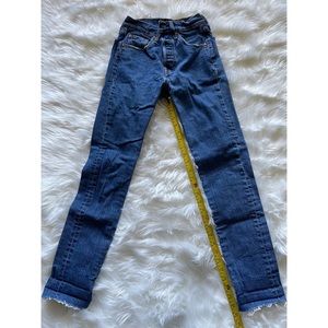 Levis 501 Skinny- Sz: 24x30